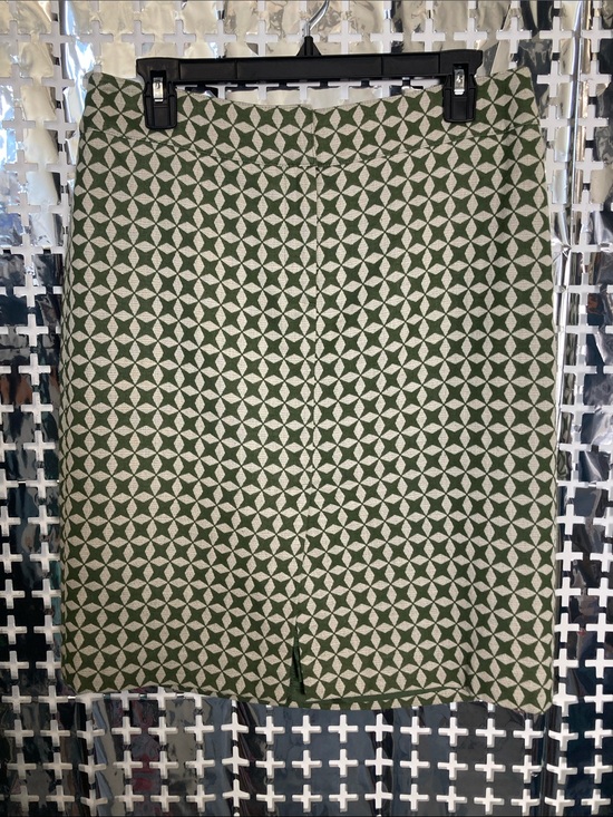 LOFT Dresses & Skirts - LOFT Olive and Cream Geometric Pencil Skirt